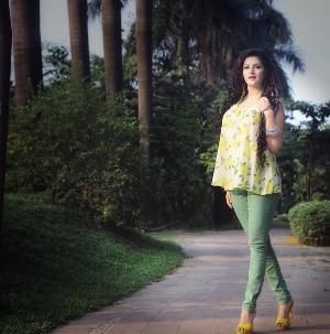 Pori Moni 22.jpg Bangladeshi Hot Actress Models